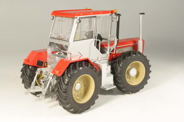 Schluter Super Trac 2500 1984, red