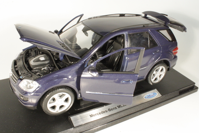 Mercedes ML 350 2006, tummansininen