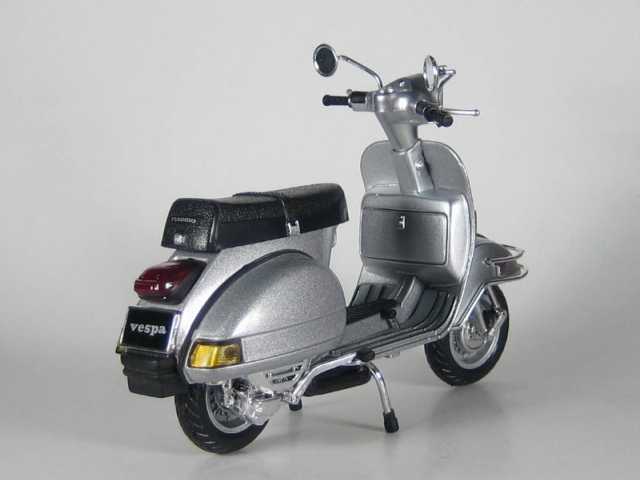 Vespa P200E 1978, hopea