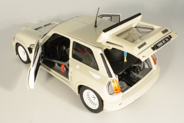 Renault 5 Maxi Turbo 1985, valkoinen