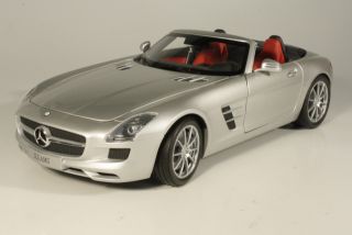 Mercedes SLS AMG Roadster (R197) 2011, silver