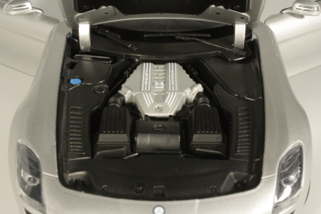 Mercedes SLS AMG Roadster (R197) 2011, hopea
