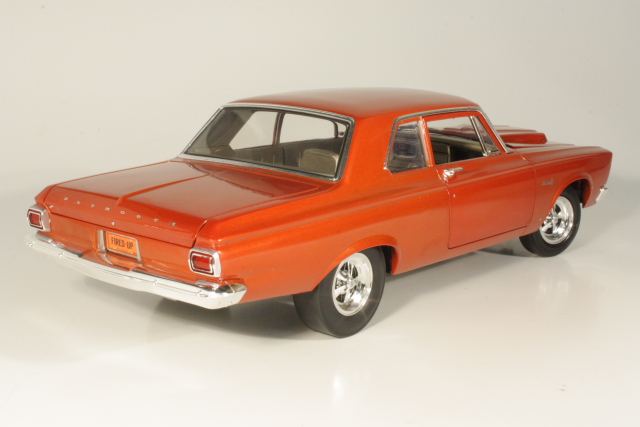 Plymouth Belvedere 1965, oranssi