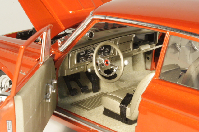 Plymouth Belvedere 1965, oranssi