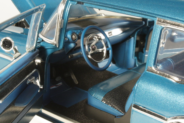 Chevrolet Bel Air 1957, sininen - Sulje napsauttamalla kuva
