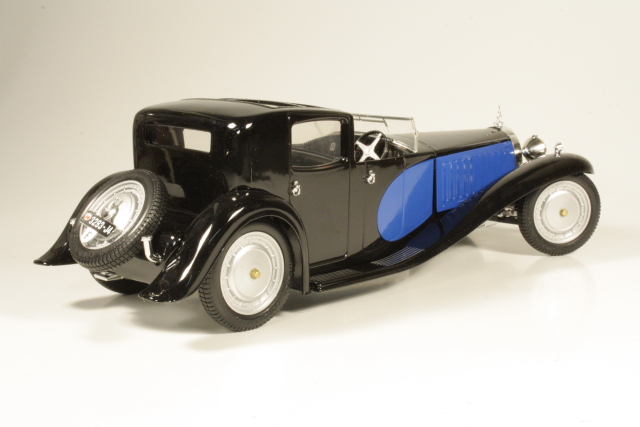 Bugatti Royale 1930, musta/sininen - Sulje napsauttamalla kuva