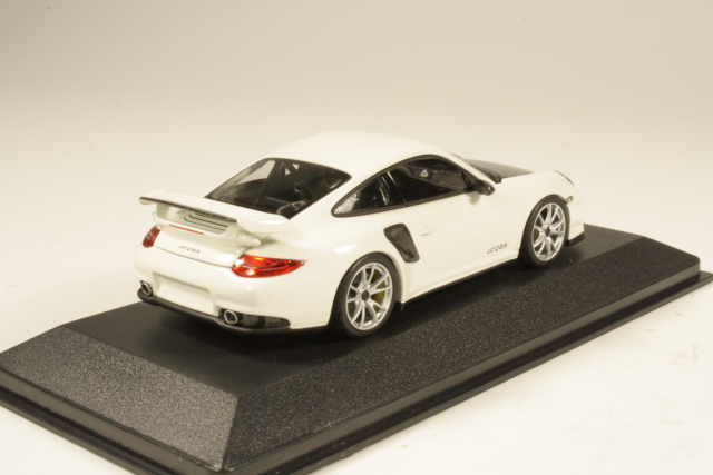 Porsche 911 (997 II) GT2 RS 2010, white