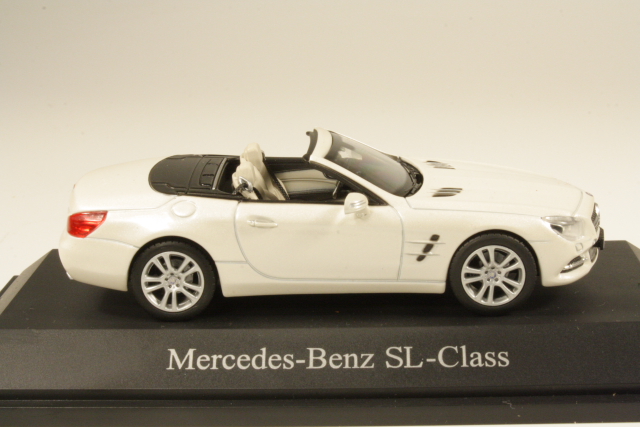 Mercedes SL (R231) 2012, valkoinen