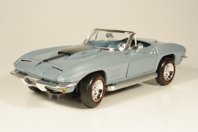 Chevrolet Corvette C2 L88 1967, sininen - Sulje napsauttamalla kuva