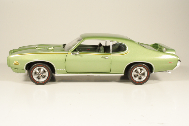 Pontiac GTO Judge 1969, green