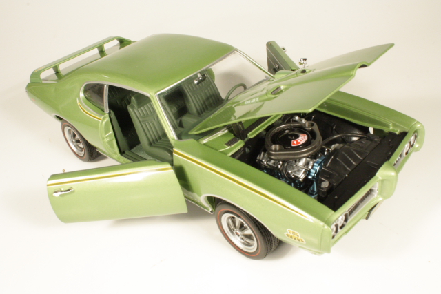 Pontiac GTO Judge 1969, green
