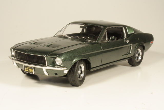 Ford Mustang GT Fastback 1968, tummanvihreä - Sulje napsauttamalla kuva