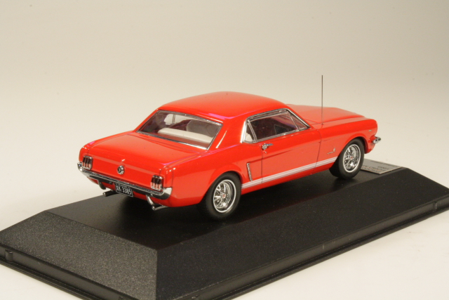 Ford Mustang 1965, red