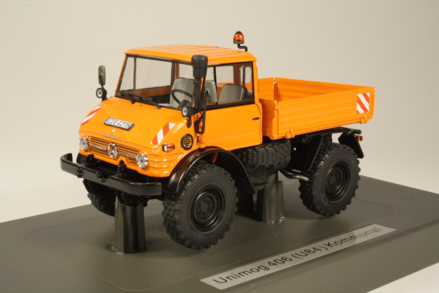 Unimog 406 (U84) Kommunal 1971, oranssi