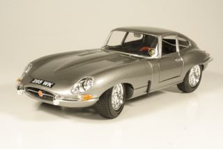 Jaguar E-Type Coupe 1961, grey