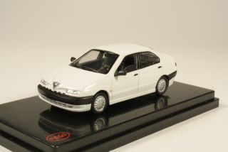 Alfa Romeo 146, valkoinen