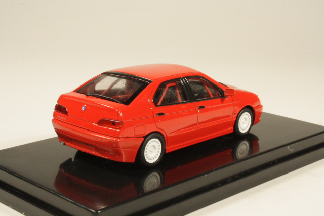 Alfa Romeo 146 CIVT, red