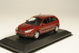 Ford Focus 3d 1998, punainen