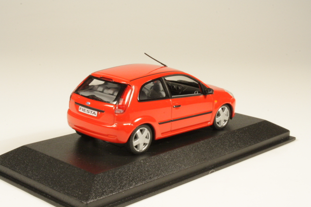 Ford Fiesta Mk5 3d 2002, red