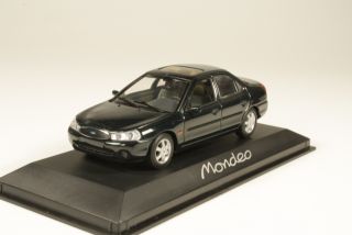 Ford Mondeo Mk2 4d Saloon 1996, green