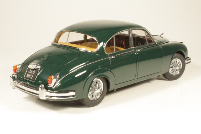 Jaguar Mark 2 3.8 1962, vihreä
