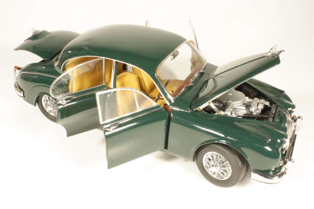 Jaguar Mark 2 3.8 1962, vihreä