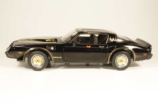 Pontiac Firebird Trans Am Turbo 4.9 1980, musta - Sulje napsauttamalla kuva