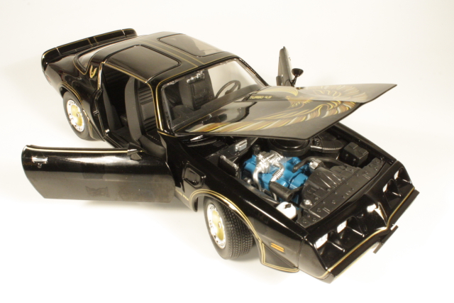 Pontiac Firebird Trans Am Turbo 4.9 1980, musta