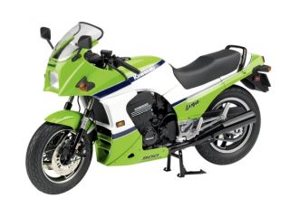 Kawasaki GPZ900R Ninja, green