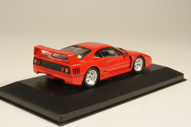 Ferrari F40 1987, red