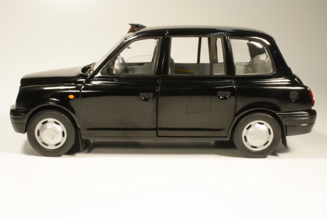TX1 London Taxi 1998, musta
