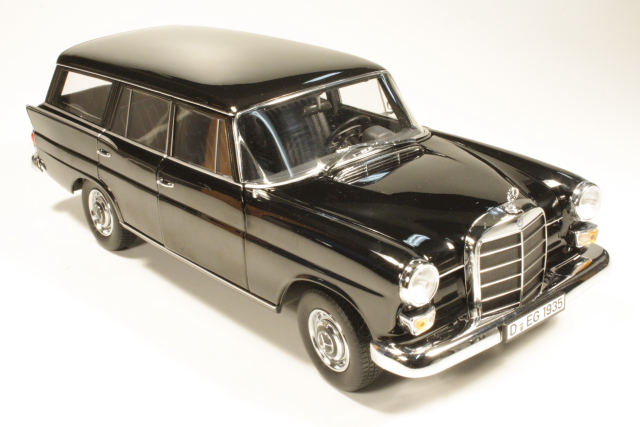 Mercedes 200 Universal (w110) 1968, black