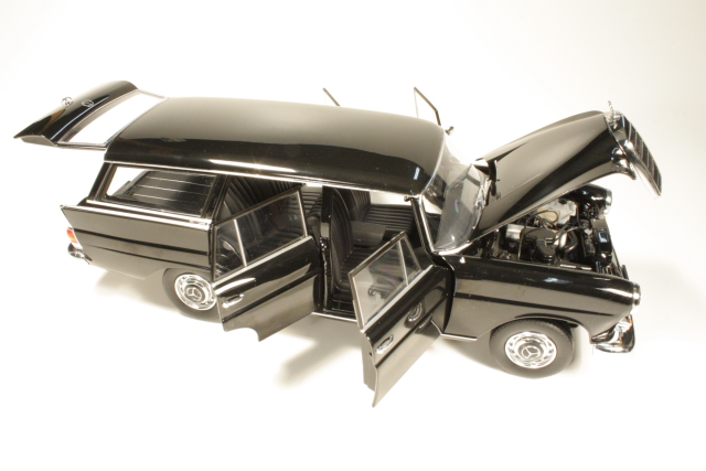 Mercedes 200 Universal (w110) 1968, black