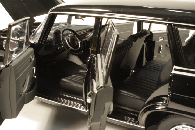 Mercedes 200 Universal (w110) 1968, black