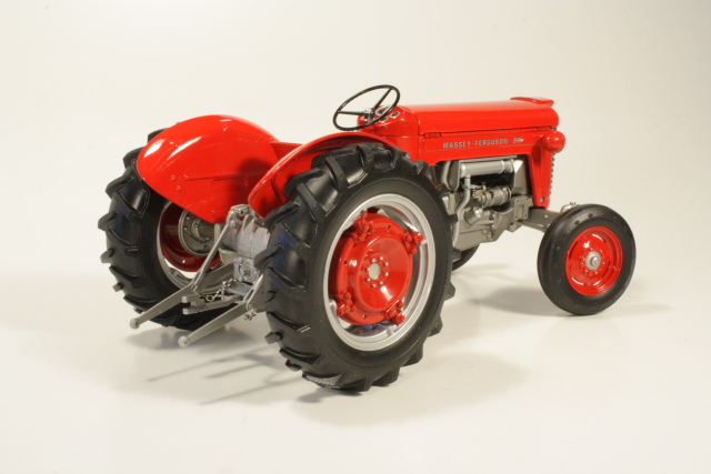 Massey Ferguson 50 1959, punainen 1:43 - Sulje napsauttamalla kuva