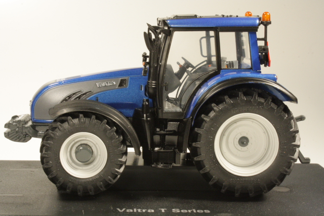 Valtra T-sarja 2011, sininen