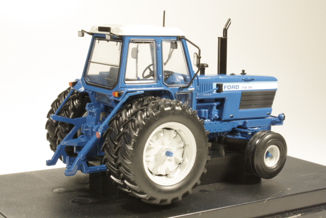 Ford TW-30 4x2 1979, blue