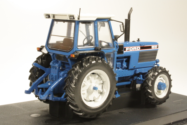 Ford 8830 Power Shift 1989, sininen