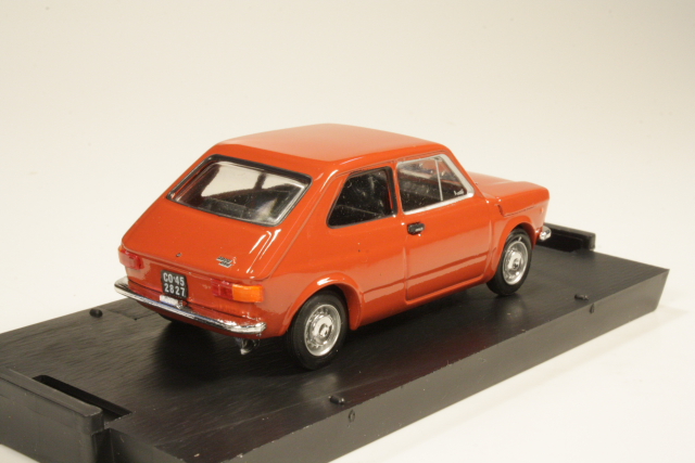 Fiat 127 1971, punainen - Sulje napsauttamalla kuva