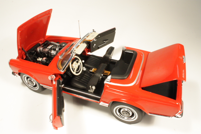 Mercedes 230SL Pagode (w113) 1967, red
