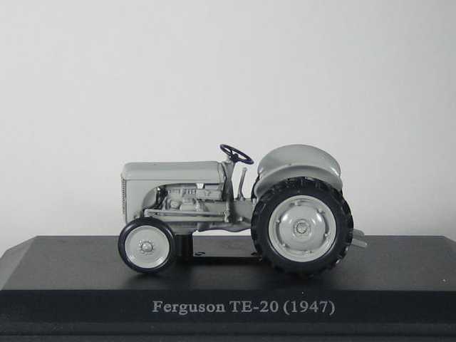 Ferguson TE-20 1947, harmaa 1:43 - Sulje napsauttamalla kuva