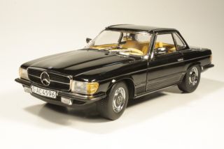 Mercedes 350SL Hard Top 1977, musta - Sulje napsauttamalla kuva