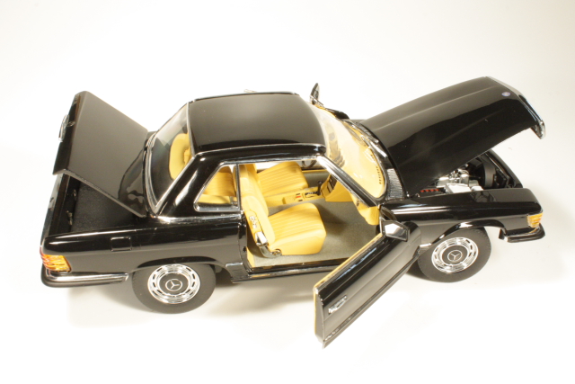 Mercedes 350SL Hard Top 1977, musta