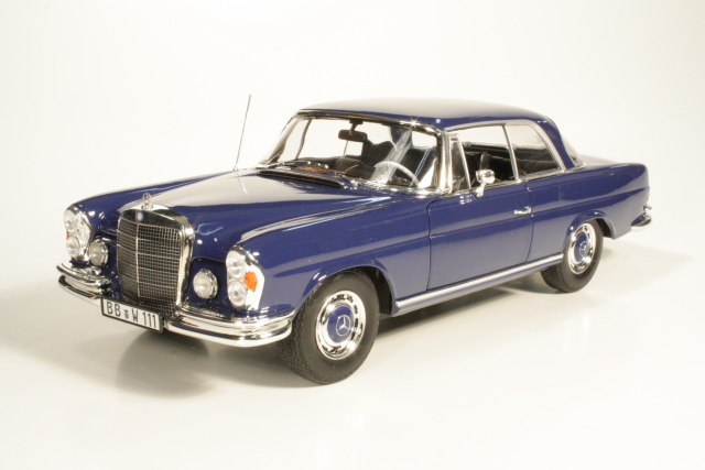 Mercedes 280SE (w111) Coupe 1969, sininen - Sulje napsauttamalla kuva