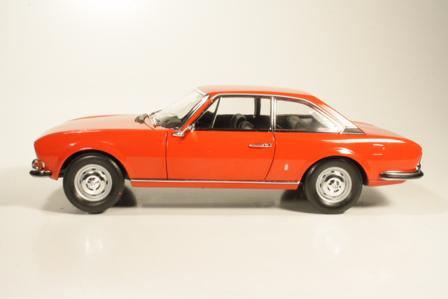 Peugeot 504 Coupe 1971, punainen