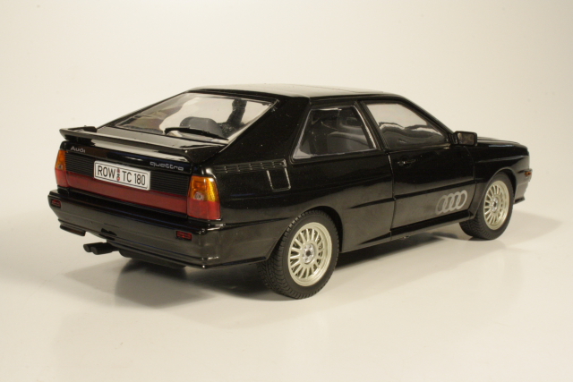 Audi Quattro Coupe 1981, musta