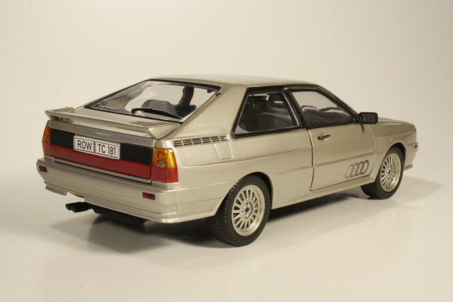 Audi Quattro Coupe 1981, hopea