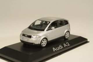 Audi A2 1999, silver