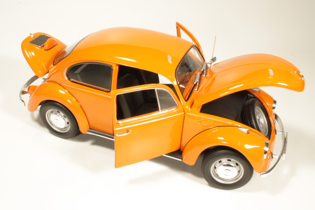 VW Kupla 1200 1972, oranssi - Sulje napsauttamalla kuva