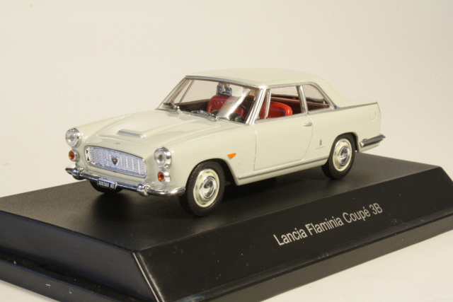 Lancia Flaminia Coupe 3B 1962, valkoinen - Sulje napsauttamalla kuva